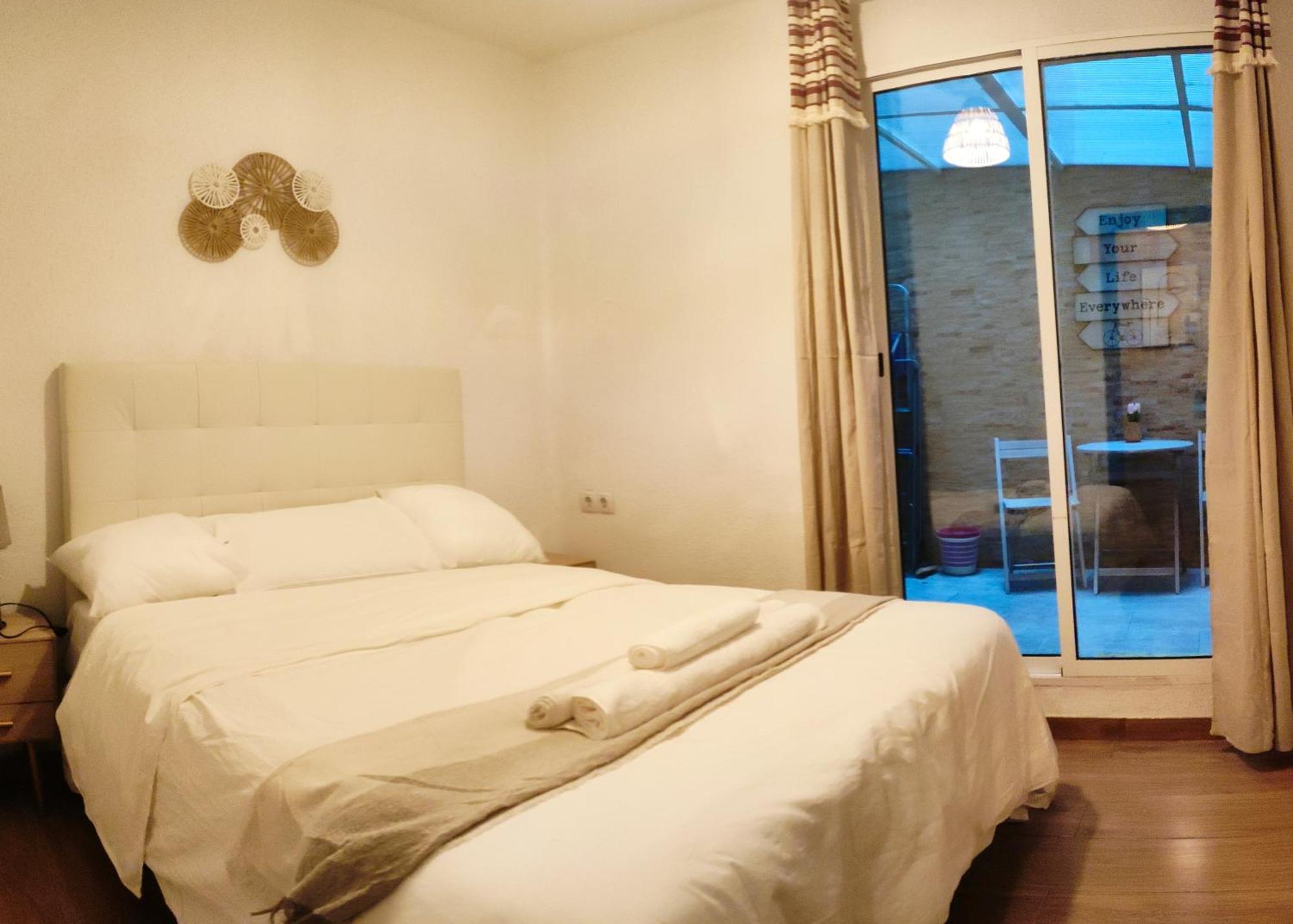 Apartament Valencia Leticia Zewnętrze zdjęcie